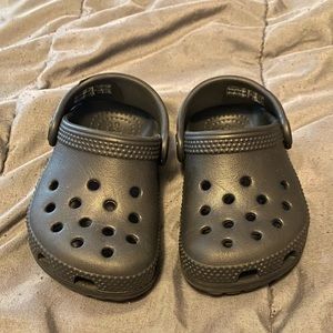 ❗️SOLD❗️Toddler Crocs